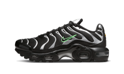 Black Silver Green Strike